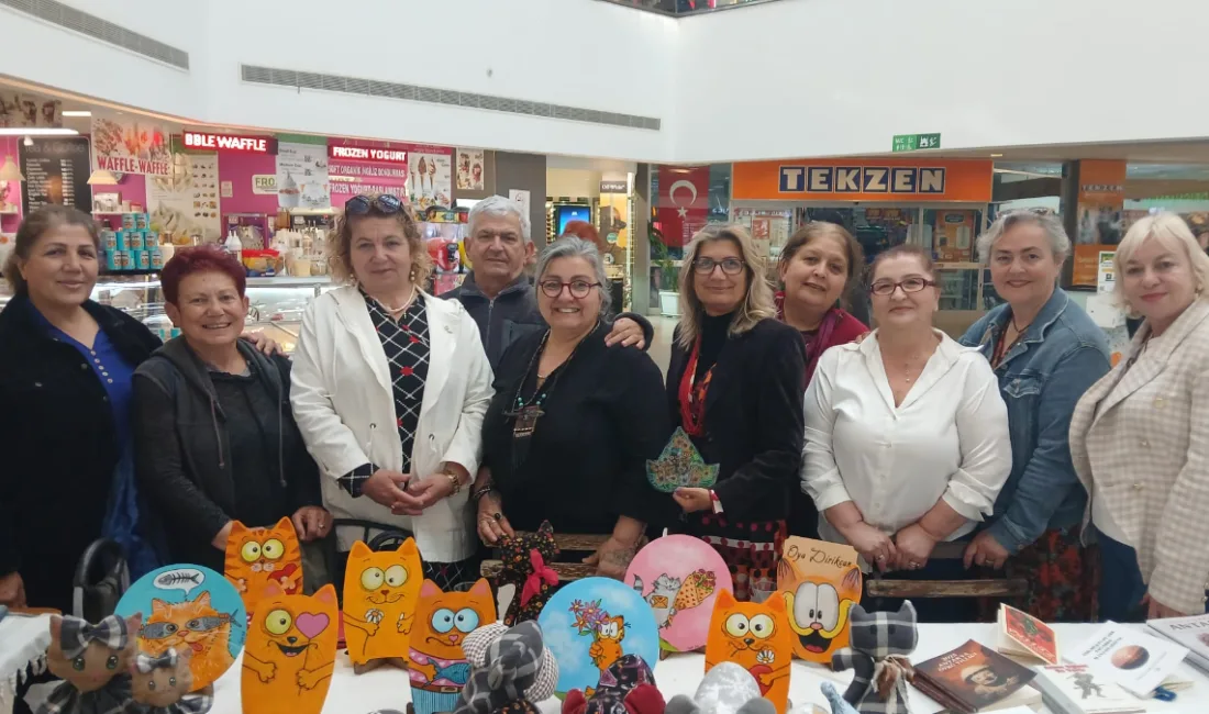 
 Marmaris Kadın Ressamlar ve Yazarlar Derneği’nin (MARYAD) düzenlediği “Anneler Günü
