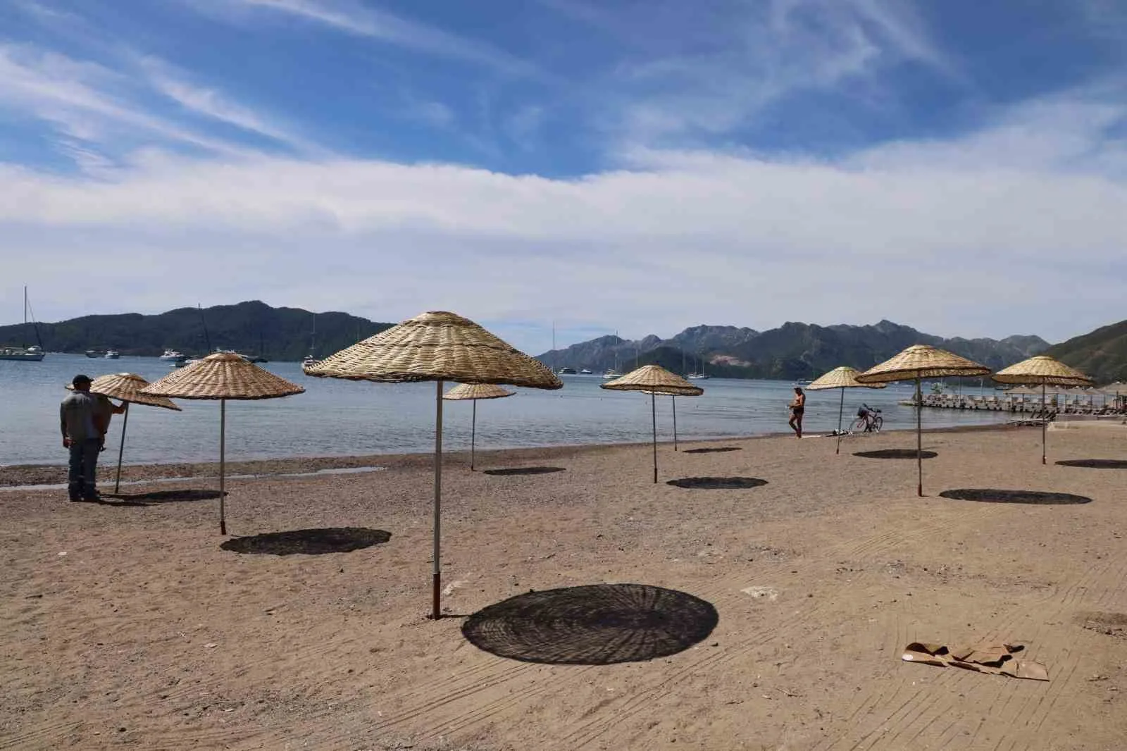 Marmaris Belediyesi, vatandaşların konforlu ve güvenli bir deniz keyfi yaşaması