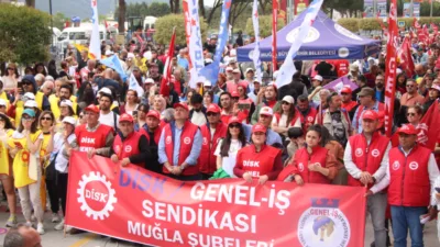 Menteşe’de 1 Mayıs Emek ve Dayanışma Günü, kortej yürüyüşü ve