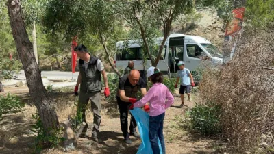 Marmaris'te yaklaşan yangın sezonu öncesinde "Orman Benim" projesi kapsamında düzenlenen