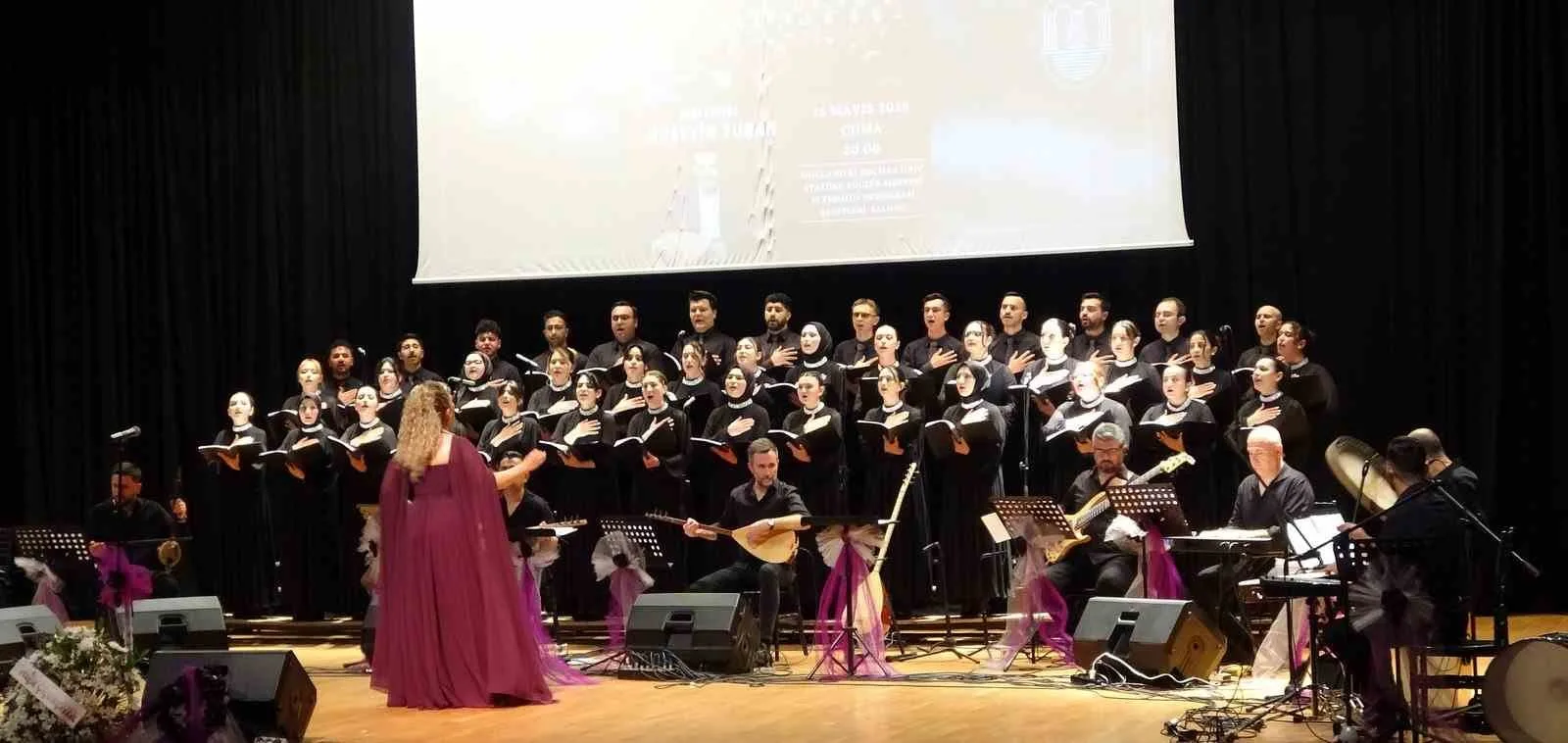 Muğla Sıtkı Koçman Üniversitesi Türk Halk Müziği Topluluğu Korosu tarafından
