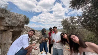 Menteşe Uluslararası Gençlik Merkezi gönüllüleri, "Muğla Gençlik Yılı" kapsamında düzenlenen