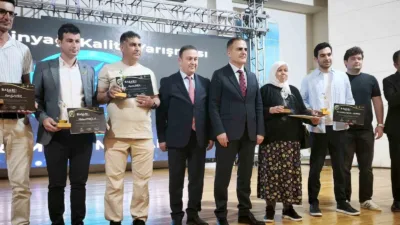 Muğla'da düzenlenen 7. Zeytinyağı Kalite Yarışması'nda, kentin 20 milyonu aşan
