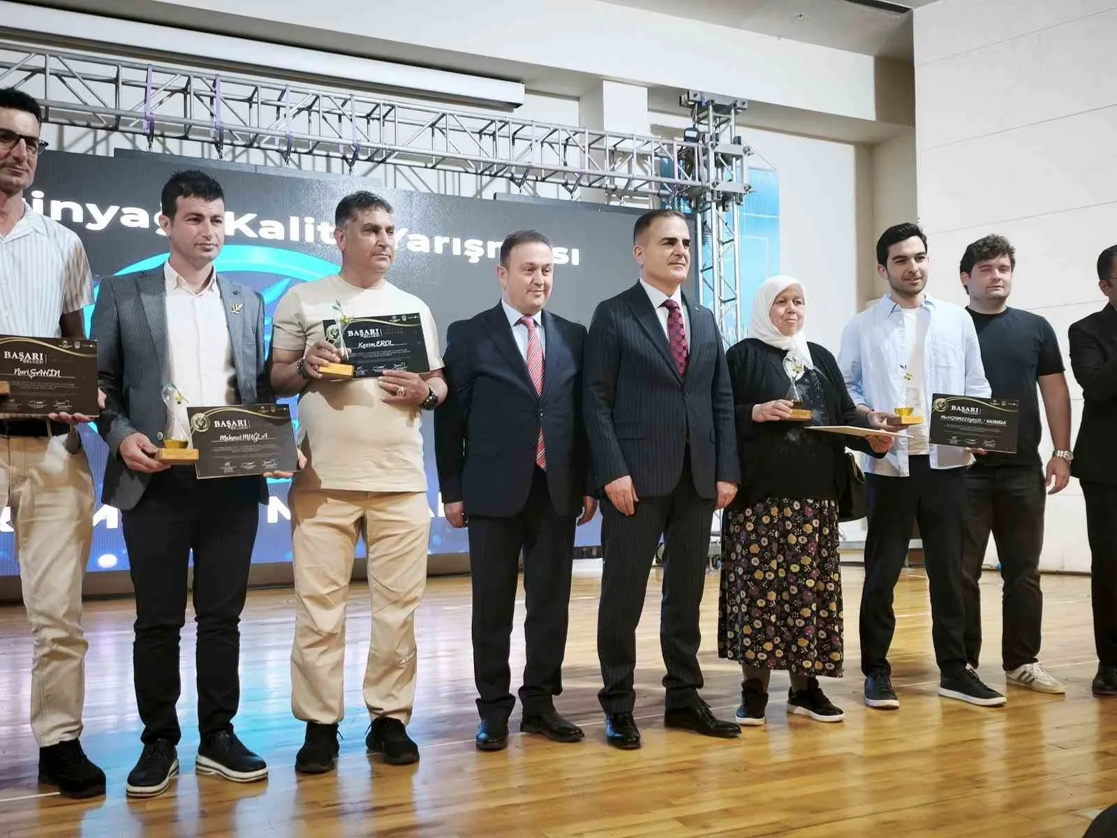 Muğla'da düzenlenen 7. Zeytinyağı Kalite Yarışması'nda, kentin 20 milyonu aşan