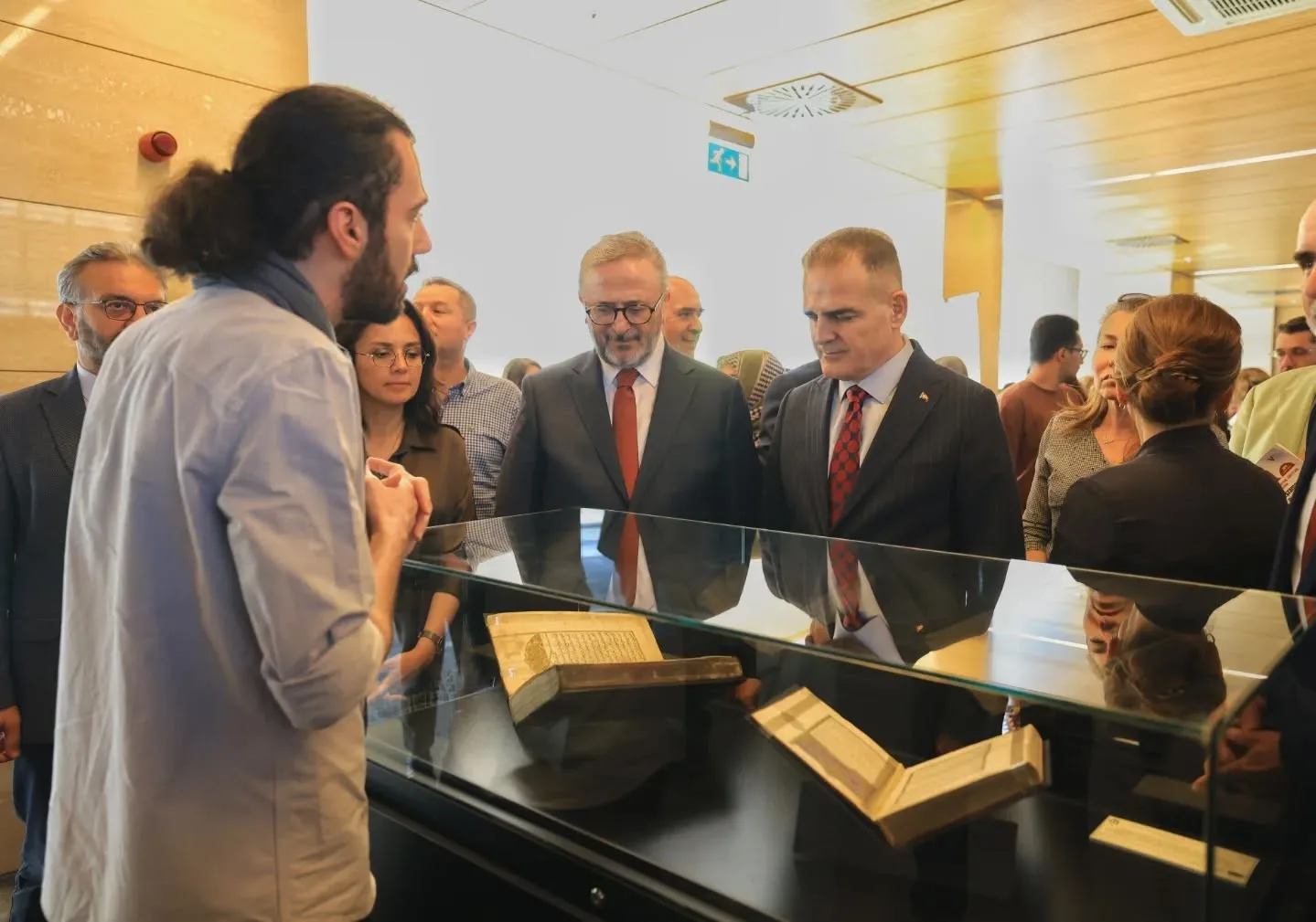 Muğla Valisi Dr. İdris Akbıyık, MSKÜ ve Türkiye Yazma Eserler