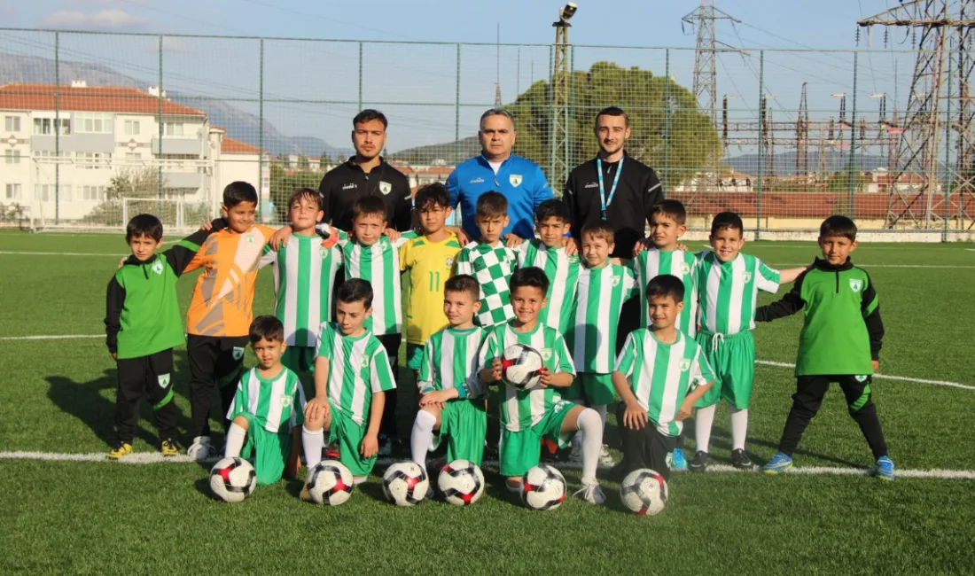 Muğlaspor Futbol Okulları Genel Koordinatörü Fuat Bozdemir, ocak ayında 4