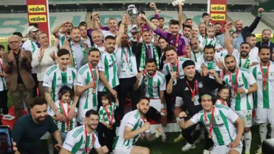 TFF 2. Lig şampiyonu olarak 1. Lig’e yükselen Muğlaspor, bugün