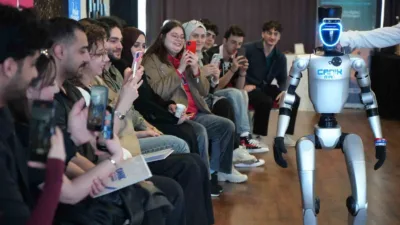 Türkiye’nin nüfusa kayıtlı ilk robotu CANİKMAN, Samsun’da düzenlenen Erasmus+ projesinde