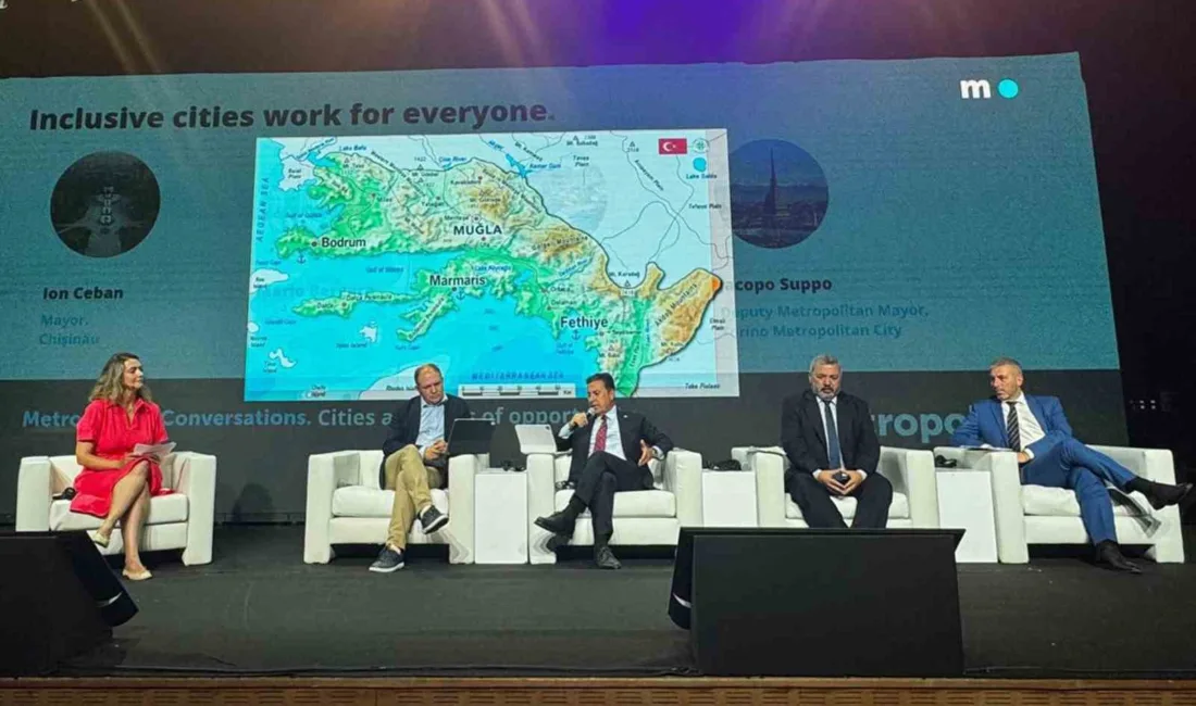 Kıyı Belediyeler Birliği ve Muğla Büyükşehir Belediye Başkanı Ahmet Aras,