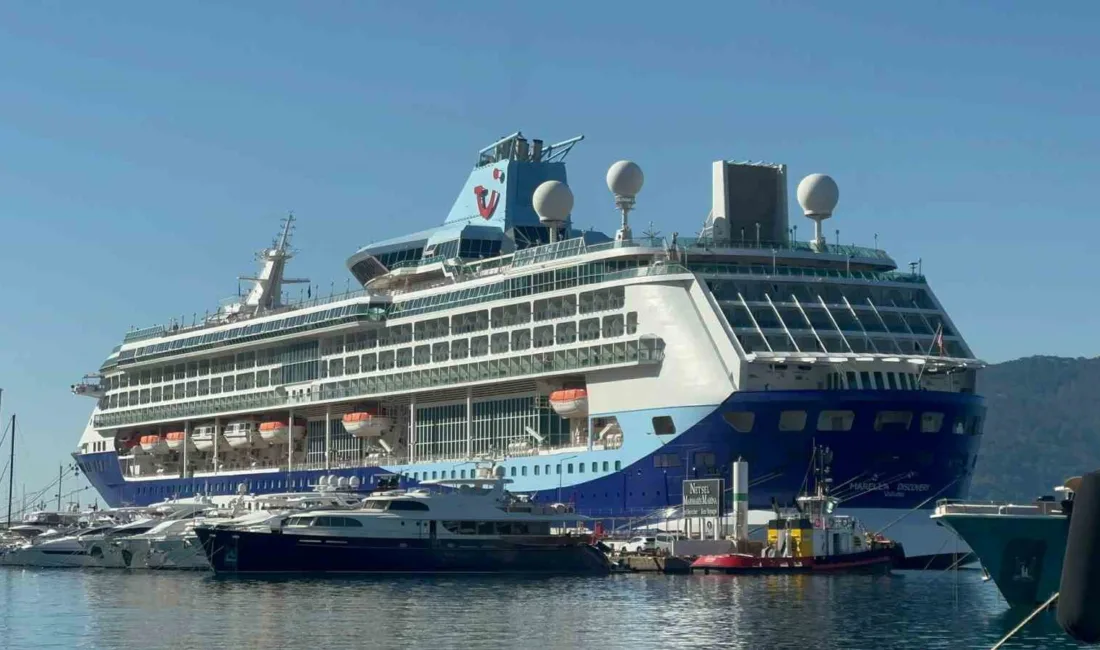 Muğla'nın Marmaris ilçesine son bir hafta içerisinde gelen dört dev