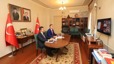 İzmir Valisi Dr. Süleyman Elban koordinasyonunda VKS üzerinden yapılan toplantıya