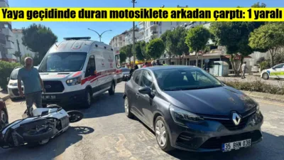 Muğla'nın Ortaca ilçesinde yaya geçidinde duran motosiklete otomobilin arkadan çarpması