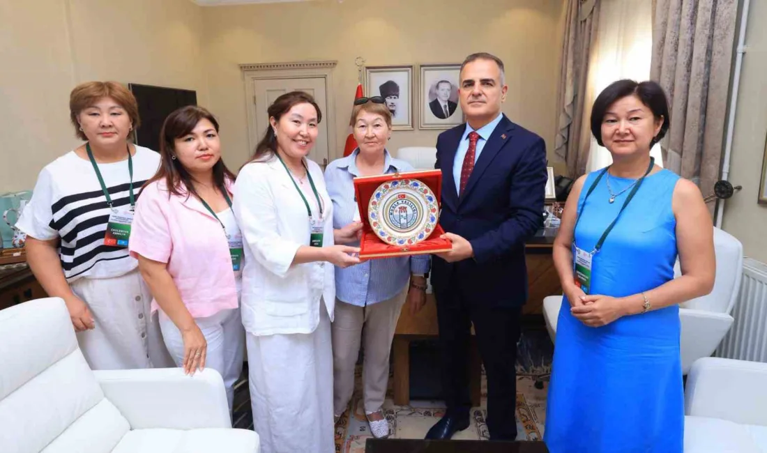 Millî Eğitim Bakanlığı koordinasyonunda yürütülen "Türkçe Öğreniyorum, Türkiye’ye Gidiyorum" projesi